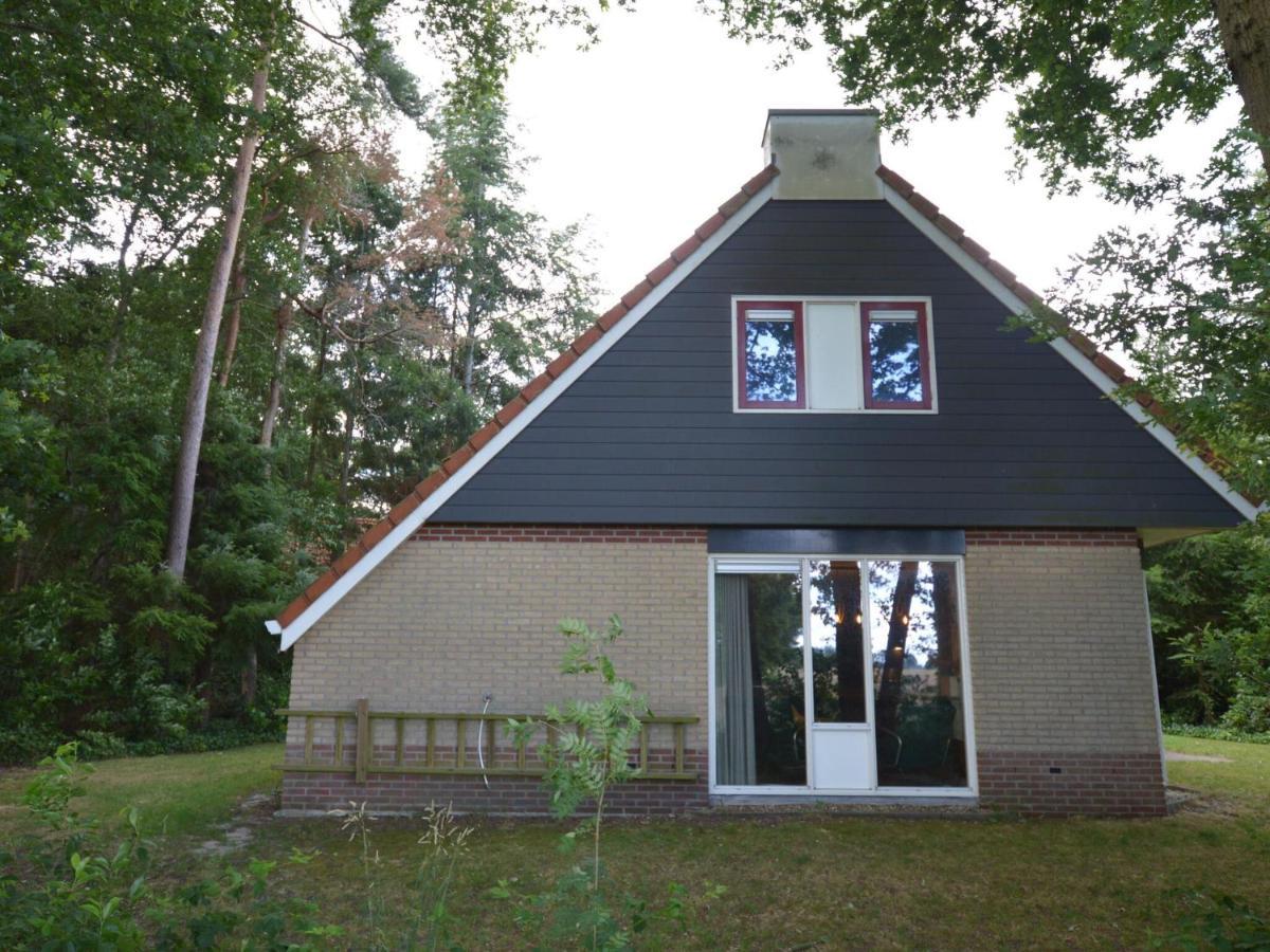 Cosy Holiday Home With Terrace Near Natural Park In Lemele Exterior photo